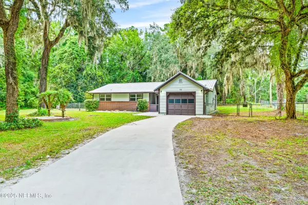 Satsuma, FL 32189,106 ACOSTA CREEK DR