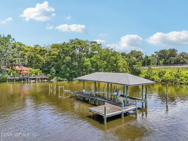 2778 HOLLY POINT RD W, Orange Park, FL 32073