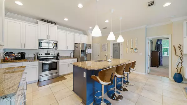 Jacksonville, FL 32218,16333 HUNTERS HOLLOW TRL