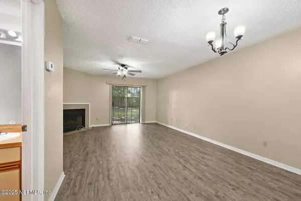 Orange Park, FL 32073,85 DEBARRY AVE #1023