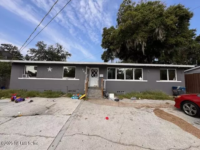 Jacksonville, FL 32211,1858 UNIVERSITY BLVD N