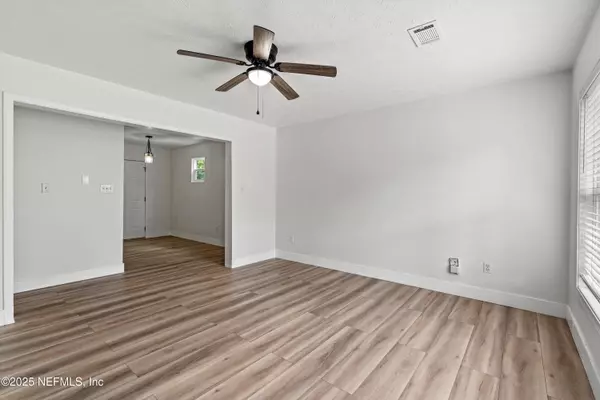 Jacksonville, FL 32207,1809 LAKEWOOD RD