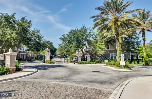 Jacksonville, FL 32258,5963 PAVILION DR
