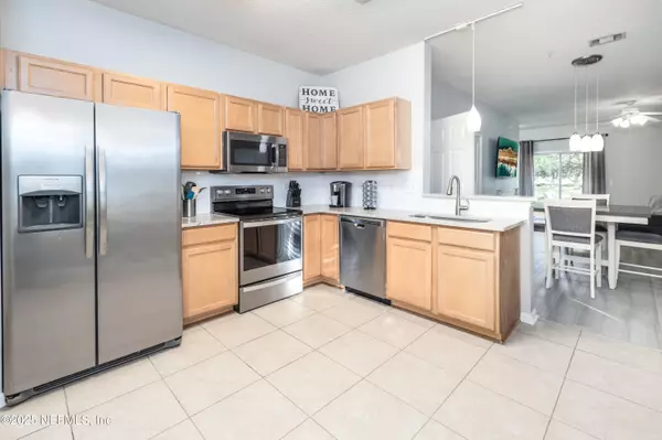 St. Johns, FL 32259,105 LEESE DR