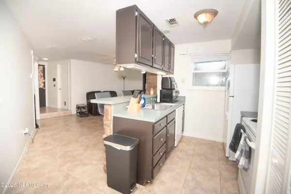 Jacksonville, FL 32216,8178 LIBRA CT