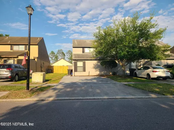 Jacksonville, FL 32244,8741 WHISPERING PINES DR