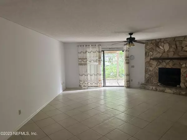 Jacksonville, FL 32257,4422 WINDERBROOK CT