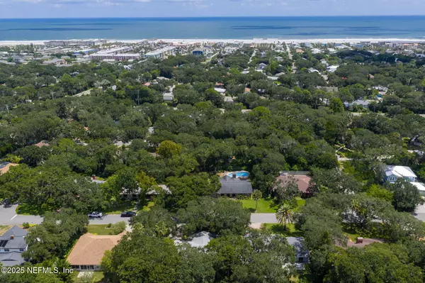 St. Augustine Beach, FL 32080,104 DOGWOOD DR