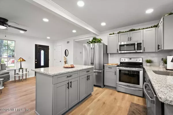 Jacksonville, FL 32205,6845 CHERBOURG AVE S