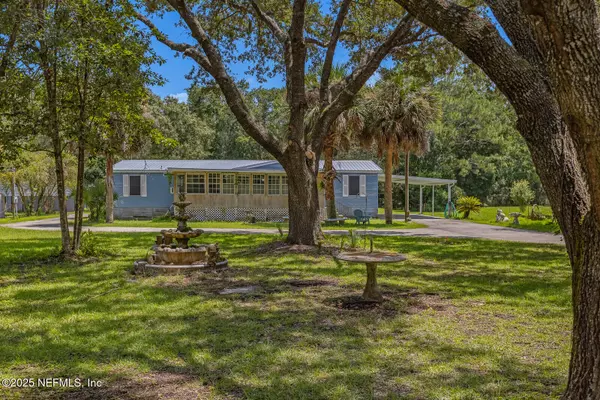 266 CIRCLE DR E, St. Augustine, FL 32084