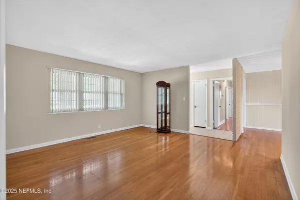 Jacksonville, FL 32210,1619 MT VERNON DR