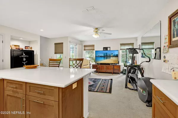 Jacksonville, FL 32244,8211 LOCH AVON CT