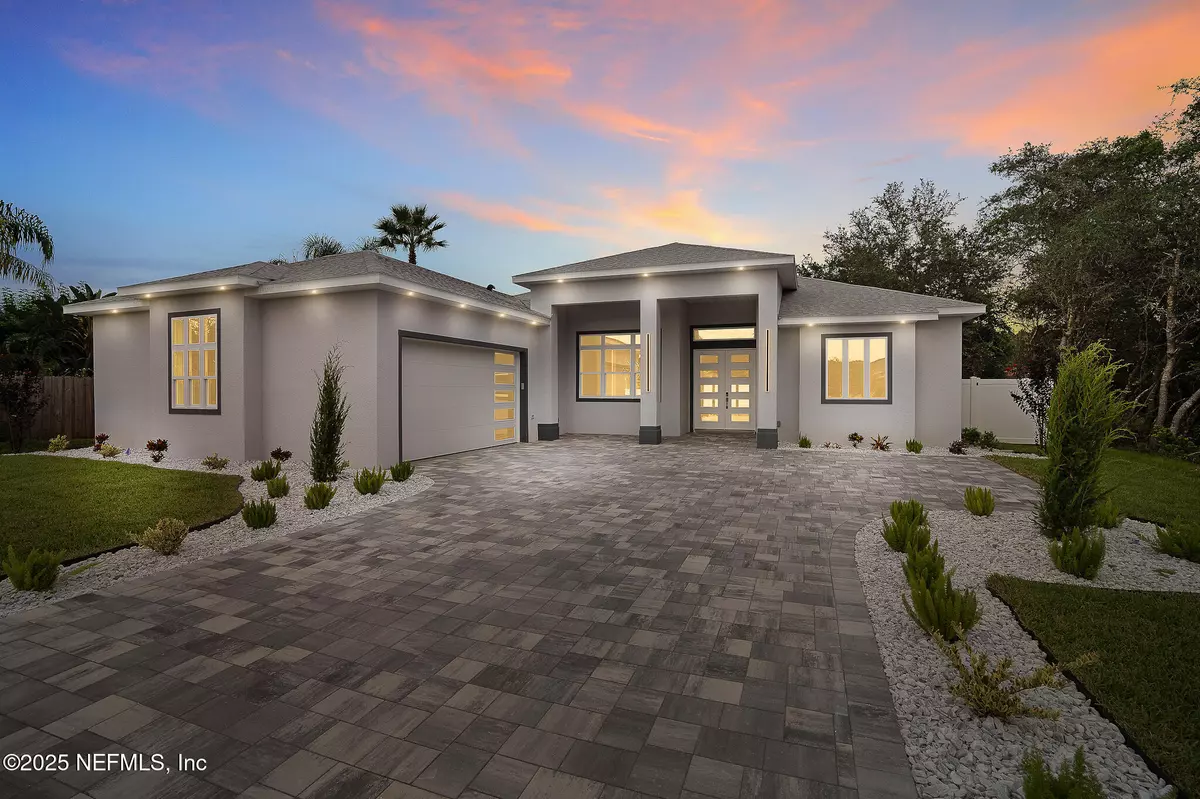 Palm Coast, FL 32137,13 FERNDALE LN