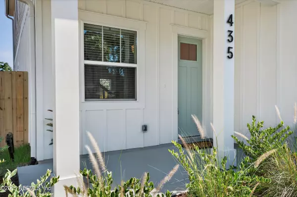 Jacksonville Beach, FL 32250,435 9TH AVE S