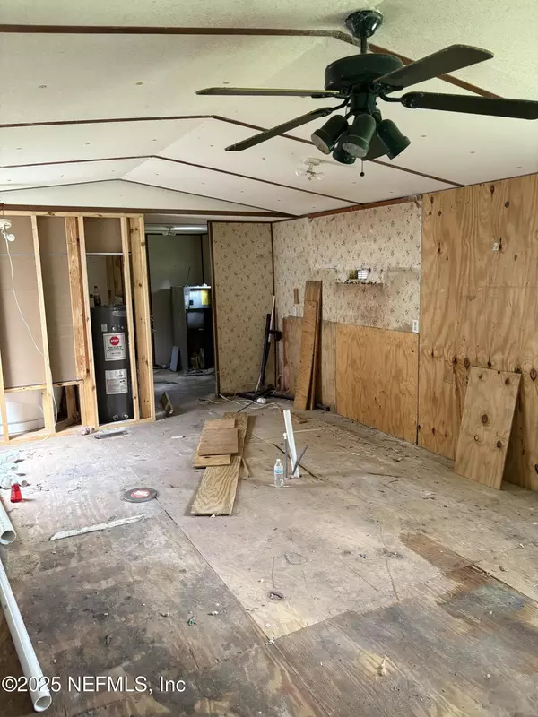 Hampton, FL 32044,4493 SE 101ST ST