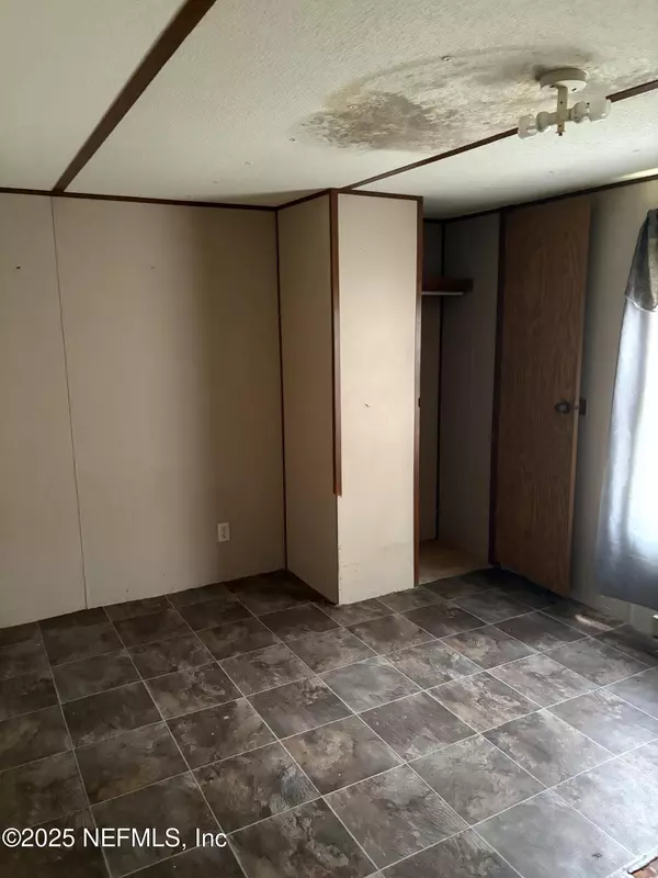 Hampton, FL 32044,4493 SE 101ST ST