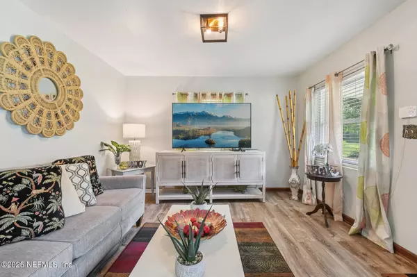 Jacksonville, FL 32220,66 PICKETTVILLE RD