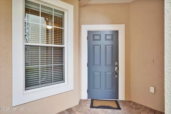 Jacksonville, FL 32256,11705 SURFBIRD CIR #3C