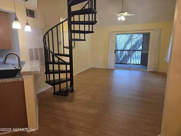 Ponte Vedra Beach, FL 32082,9 ARBOR CLUB DR #216