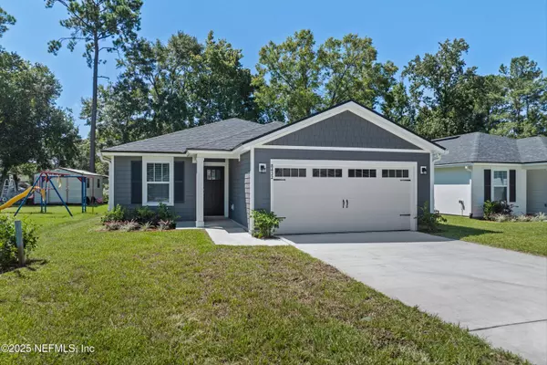 Jacksonville, FL 32244,8432 HEWITT ST