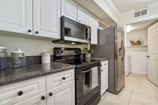 Ponte Vedra Beach, FL 32082,800 BOARDWALK DR #615