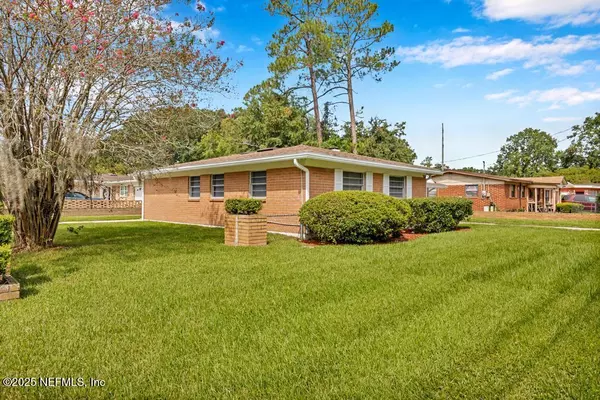 Jacksonville, FL 32219,7038 BISHOP HATCHER DR W