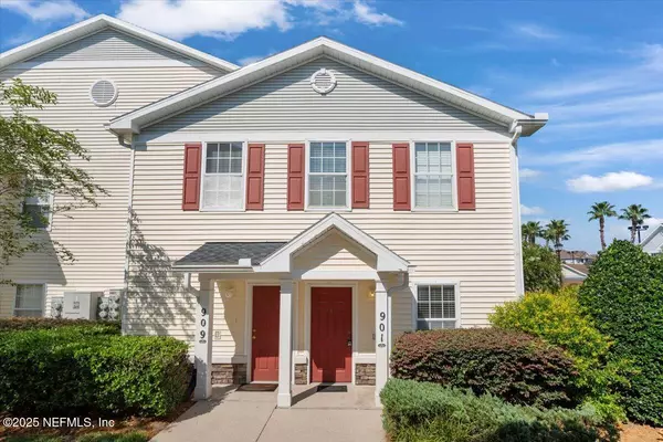 575 OAKLEAF PLANTATION Pkwy #901, Orange Park, FL 32065