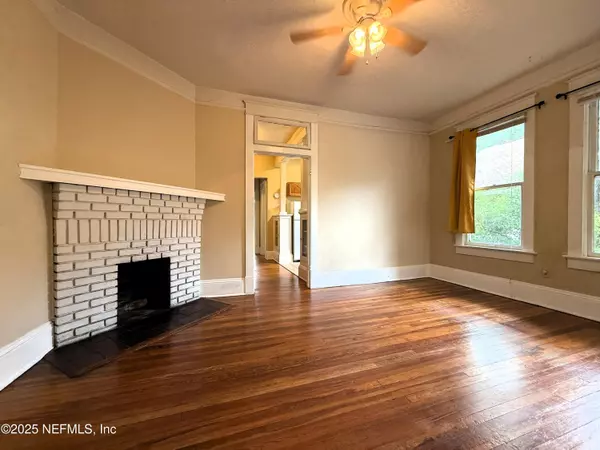 Jacksonville, FL 32204,2245 MYRA ST #4