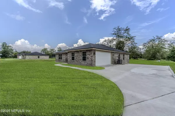 Callahan, FL 32011,451624 OLD DIXIE HWY