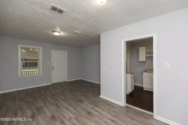 Jacksonville, FL 32208,865 BRANDYWINE ST