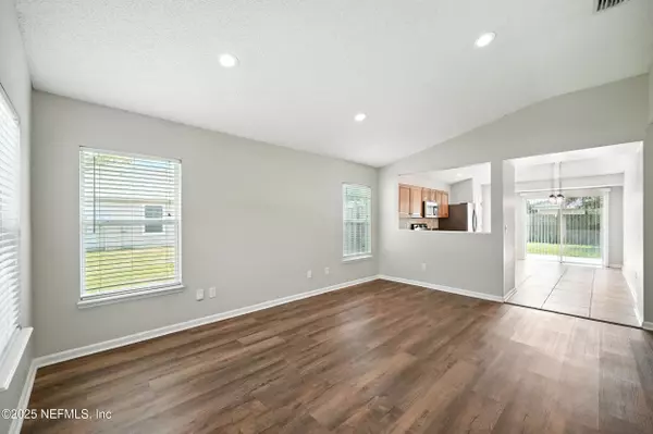 St. Augustine, FL 32092,654 MACKENZIE CIR