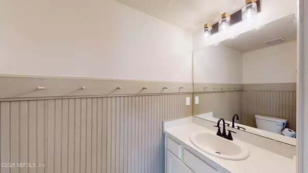 Jacksonville, FL 32256,7623 LEGACY TRL