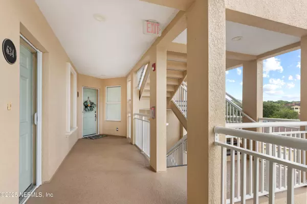 Palm Coast, FL 32137,600 CANOPY WALK LN #635