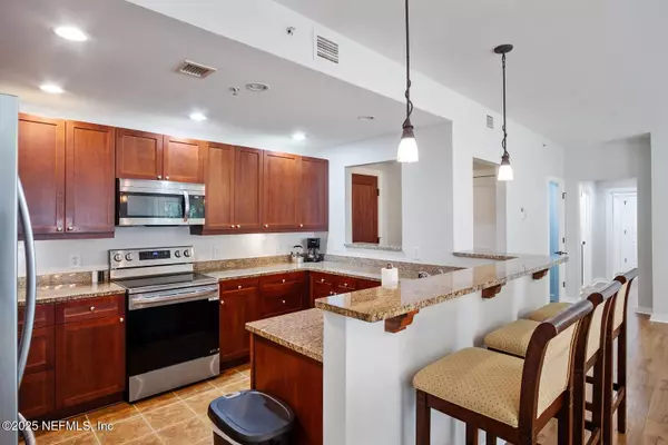 St. Augustine, FL 32092,945 REGISTRY BLVD #210