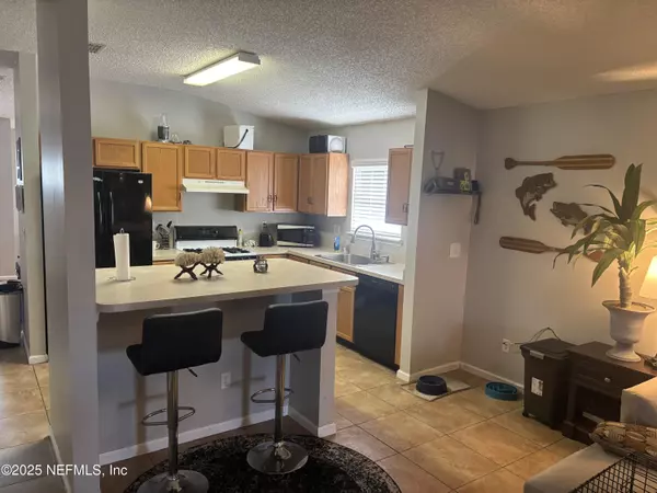 Jacksonville, FL 32277,7429 INTERNATIONAL VILLAGE DR