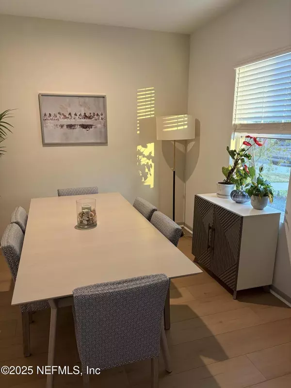 Jacksonville, FL 32218,281 ANNIES PL