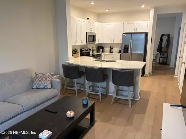 Jacksonville, FL 32218,281 ANNIES PL