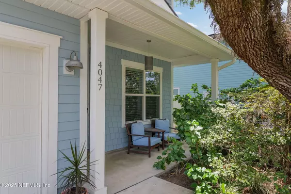 Jacksonville Beach, FL 32250,4047 PALM WAY