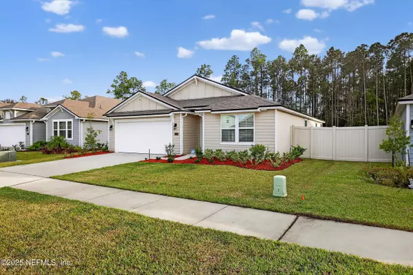 Yulee, FL 32097,66108 EDGEWATER DR