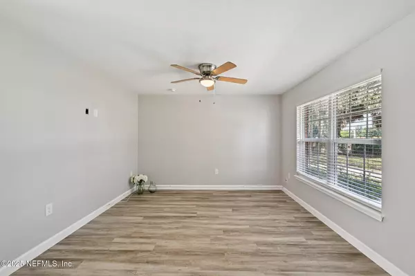 Orange Park, FL 32073,102 KETTERING WAY