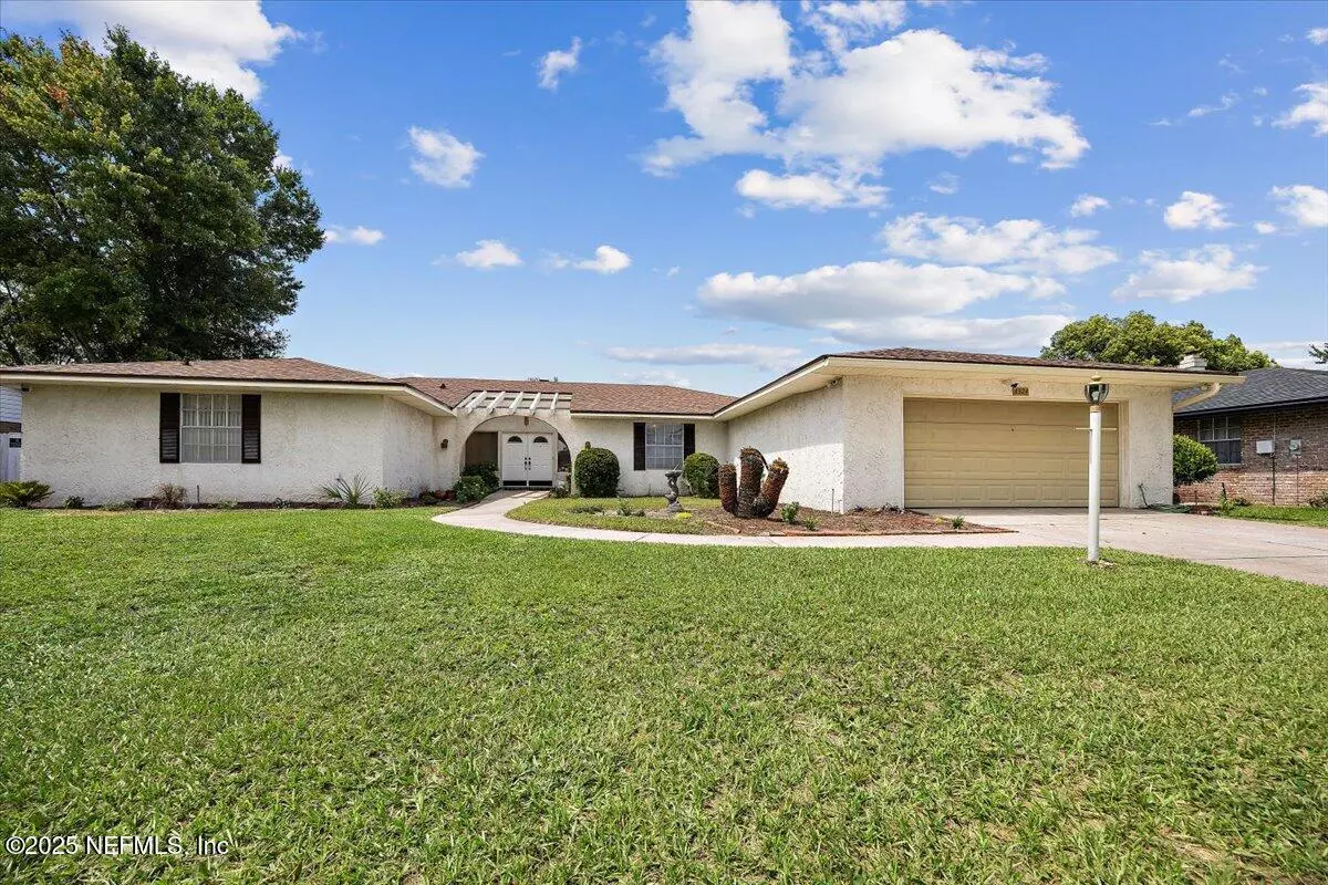 Jacksonville, FL 32210,4324 CHARLESTON LN