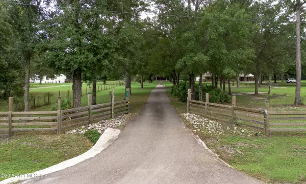 Jacksonville, FL 32234,6421 SOMERSET CT