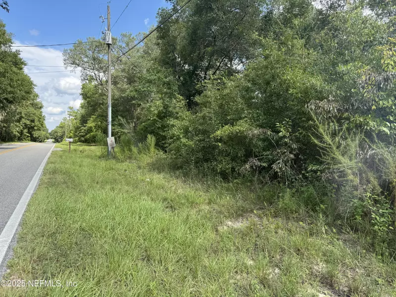 107 64TH ST, Interlachen, FL 32148