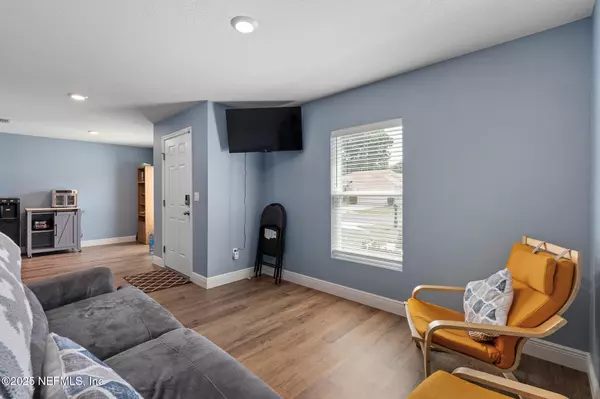 Palm Coast, FL 32164,7 RANWOOD LN