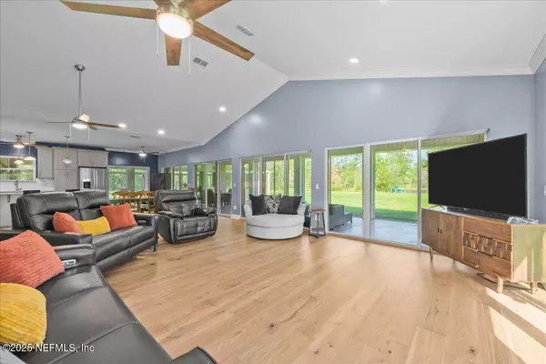 Callahan, FL 32011,36821 DYAL RD