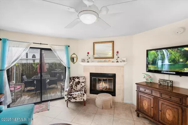 Jacksonville Beach, FL 32250,1717 2ND ST S