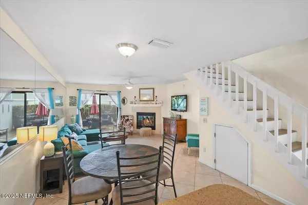 Jacksonville Beach, FL 32250,1717 2ND ST S