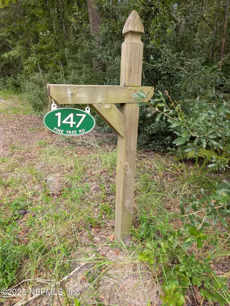 147 PINE TREE RD, Palatka, FL 32177