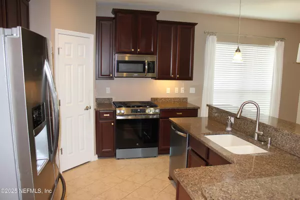 Jacksonville, FL 32258,5955 WIND CAVE LN