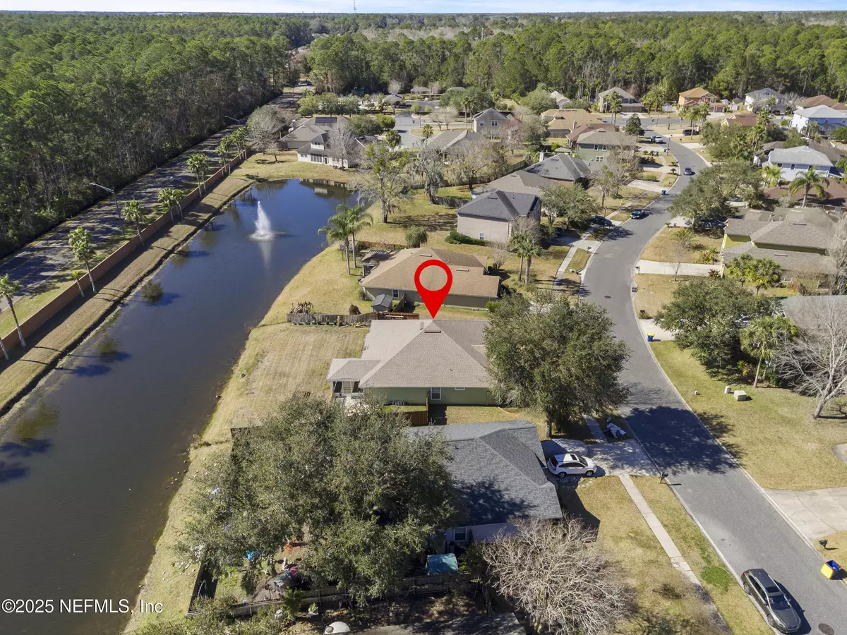 Jacksonville, FL 32218,594 LADY LAKE RD W